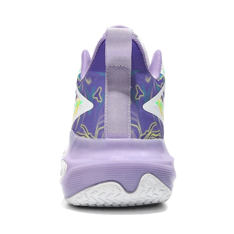 Nuove scarpe da basket per uom - Luxury Lifestyle Training recensione e prezzo