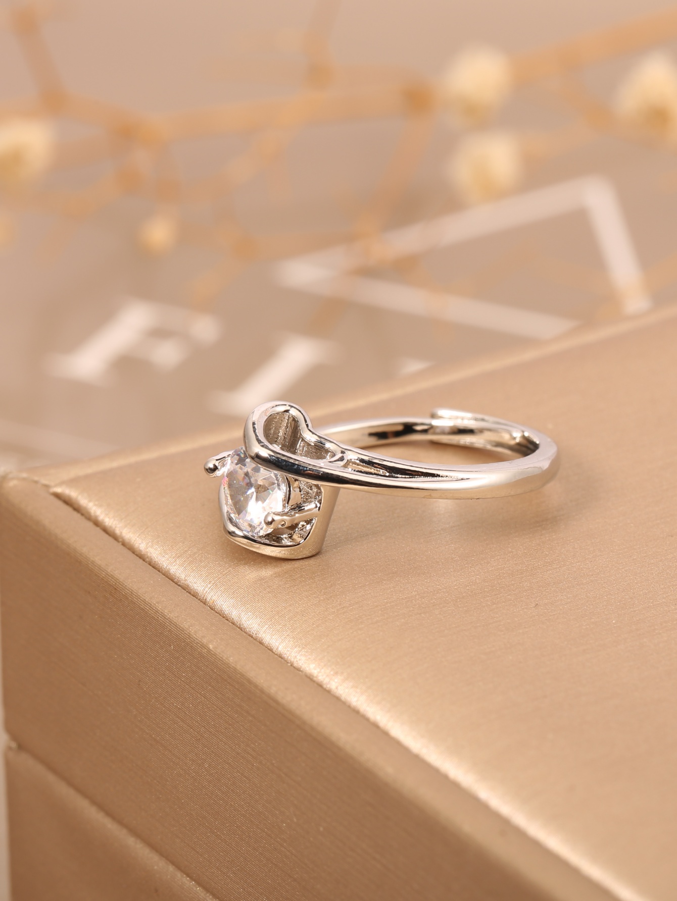 1 pezzo di anello aperto in ra - Luxury Lifestyle Gifts recensione e prezzo