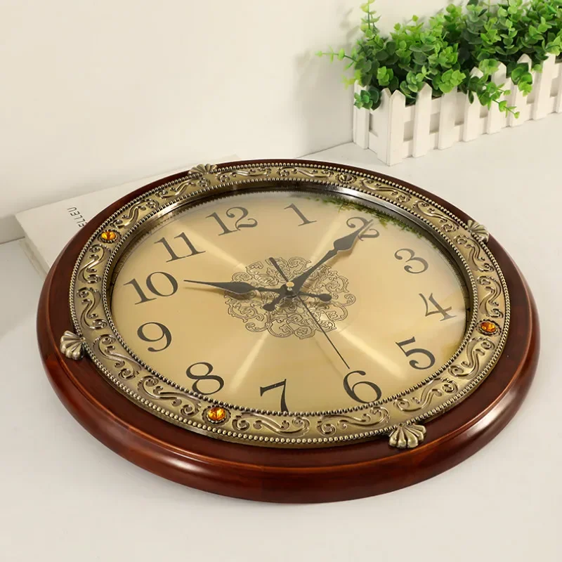 Orologio da parete in legno di - Luxury Lifestyle Gifts recensione e prezzo